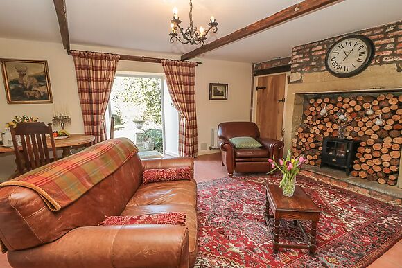 Holly Cottage