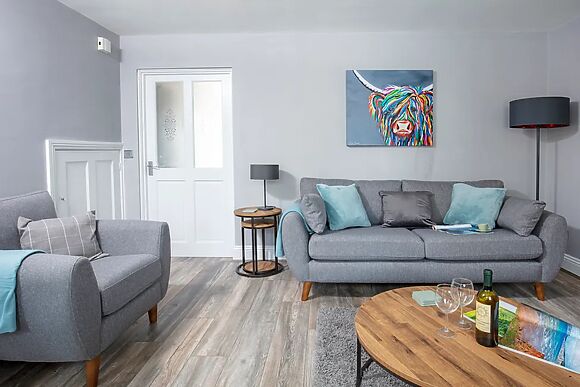 1 Wesley Mews