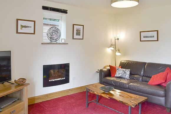 1¾ Denwick View