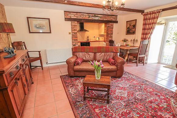 Holly Cottage