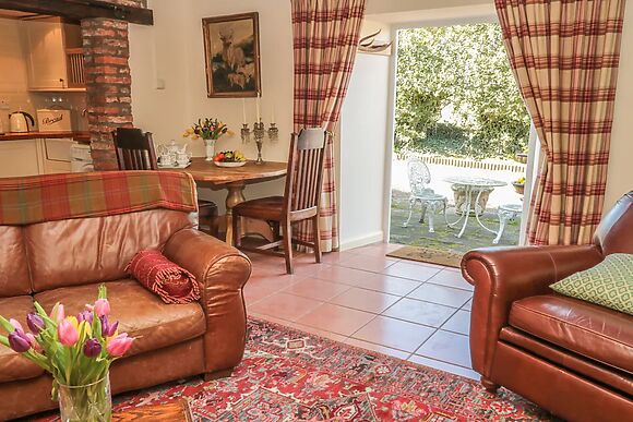 Holly Cottage