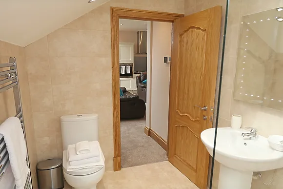 Thornbrae Apartment