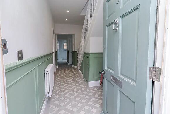 Middle Cottage