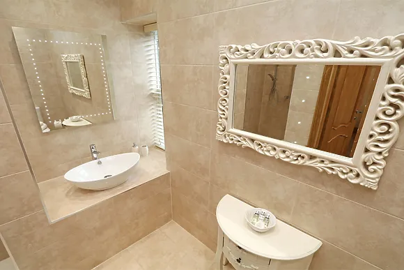 Thornbrae Retreat