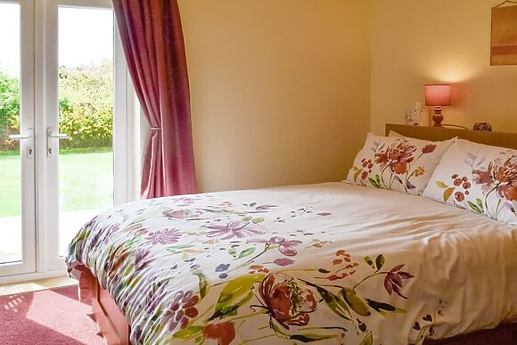 1¾ Denwick View