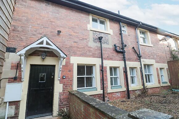 Courtyard Cottage