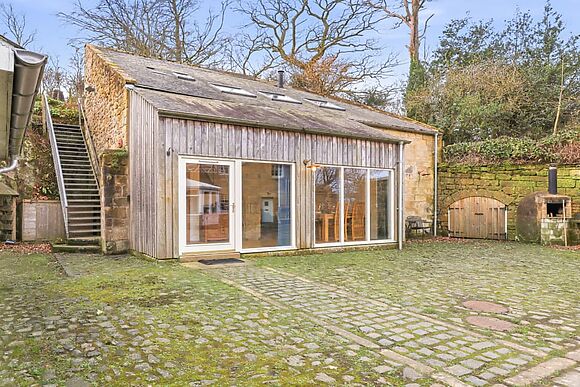 Garden Courtyard Cottage