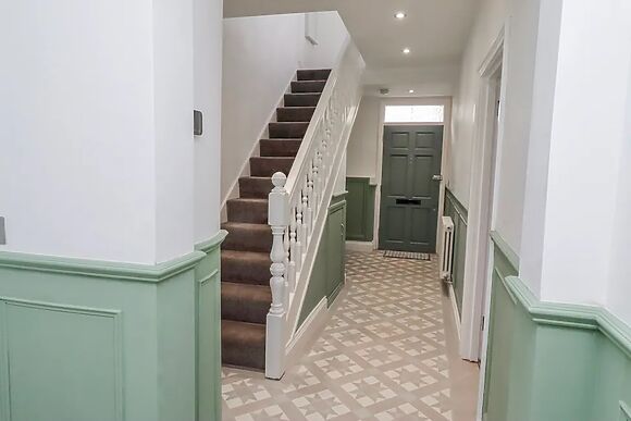 Middle Cottage