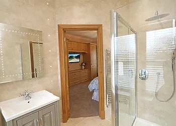 Ensuite with walk-in shower 