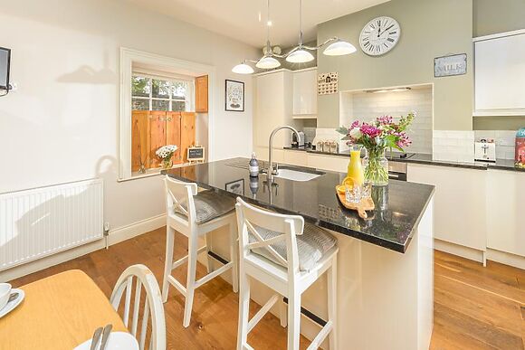Earls Cottage