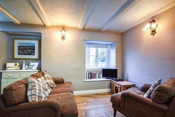 Larch Cottage